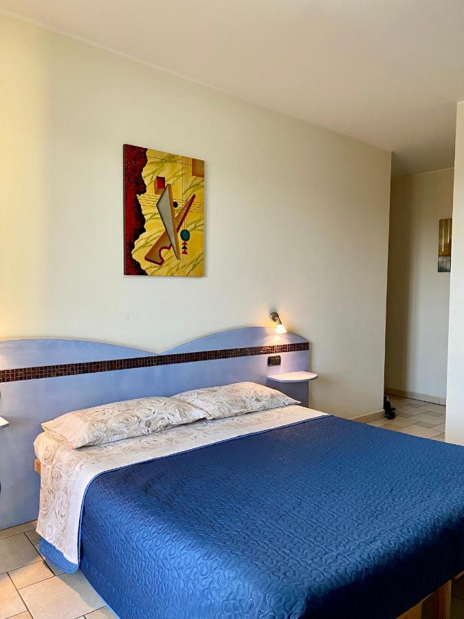 Il Fenicottero B&B Quartu Sant'Elena Ngoại thất bức ảnh